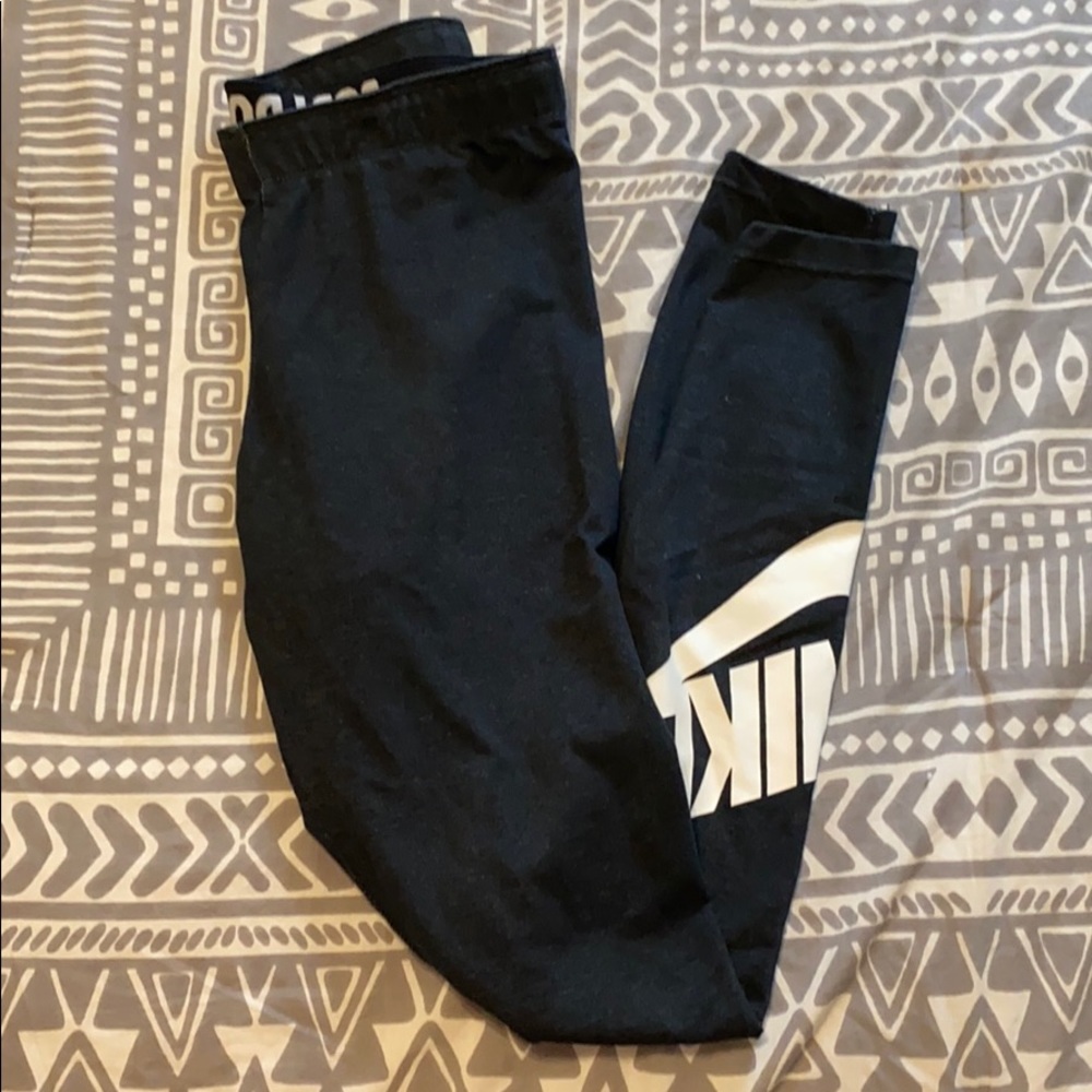 Nike leggings